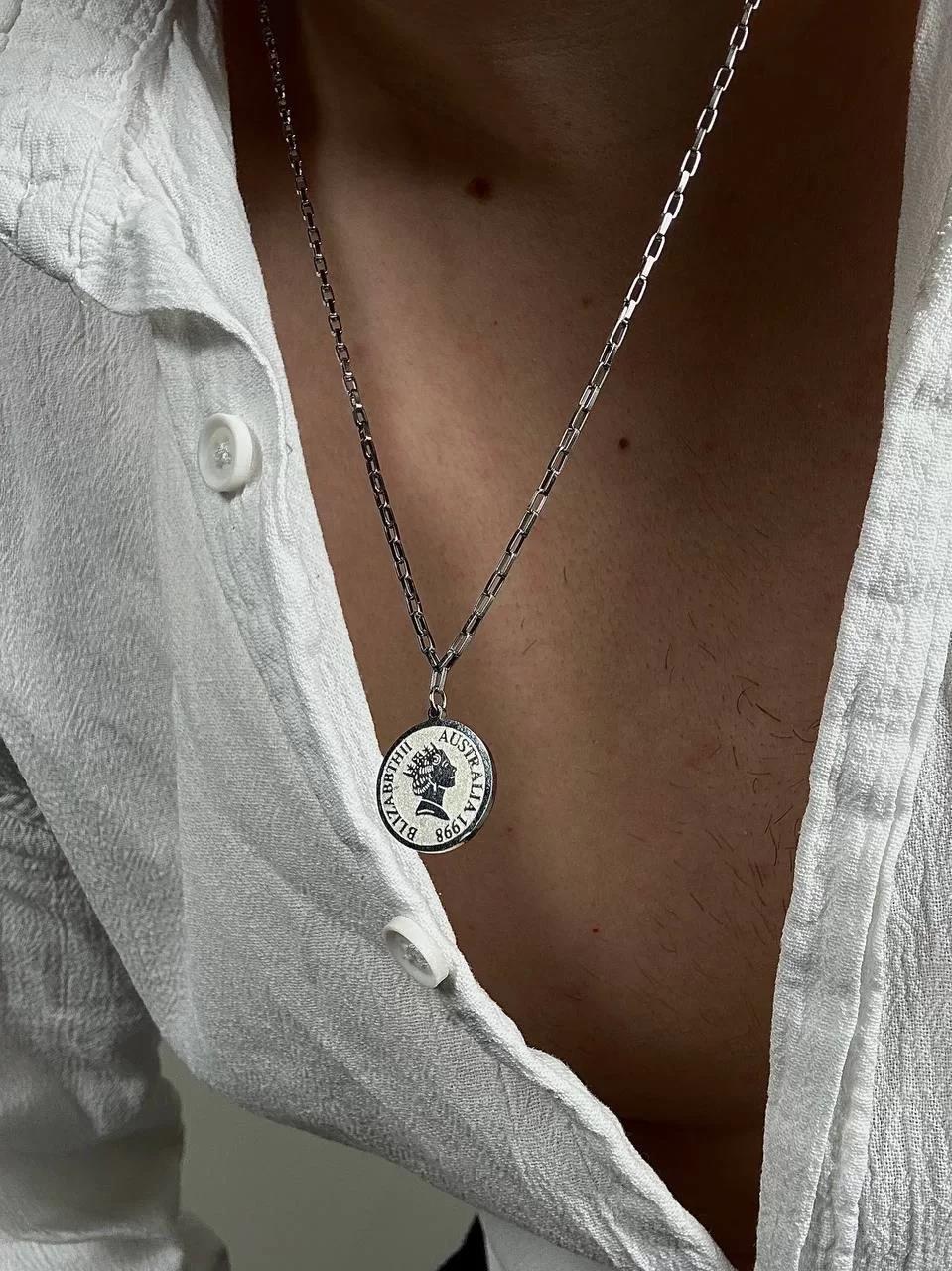 Silver Elizabeth Necklace
