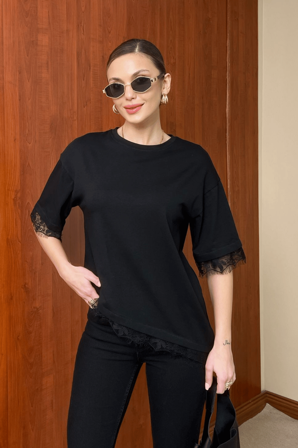 Dantelli T-Shirt - SİYAH