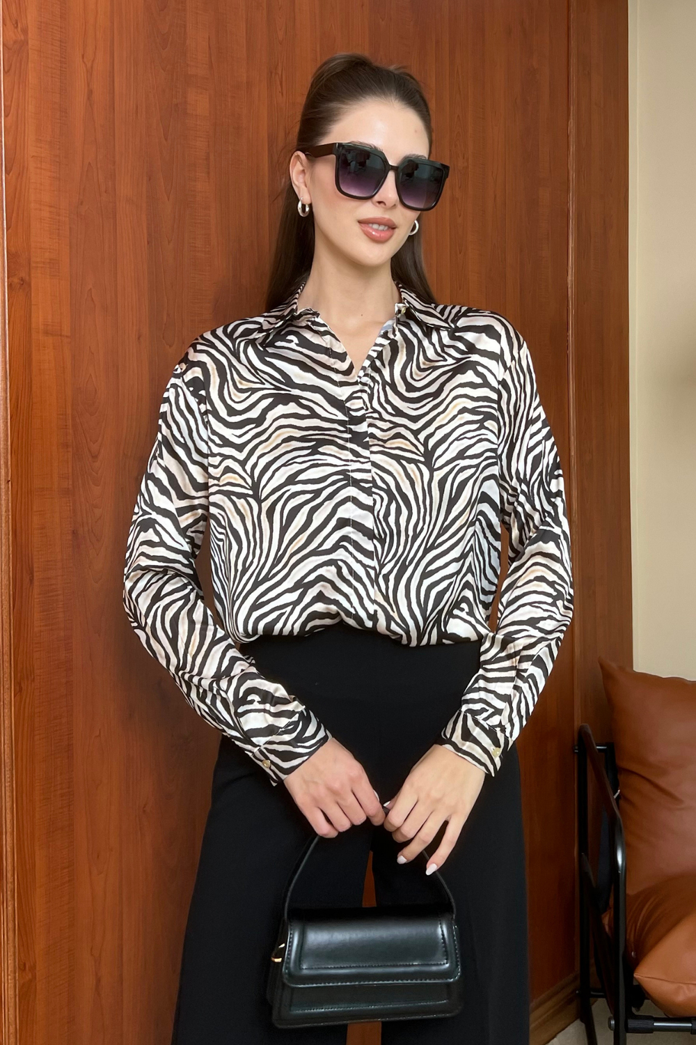 Zebra Desen Saten Gömlek - BEJ