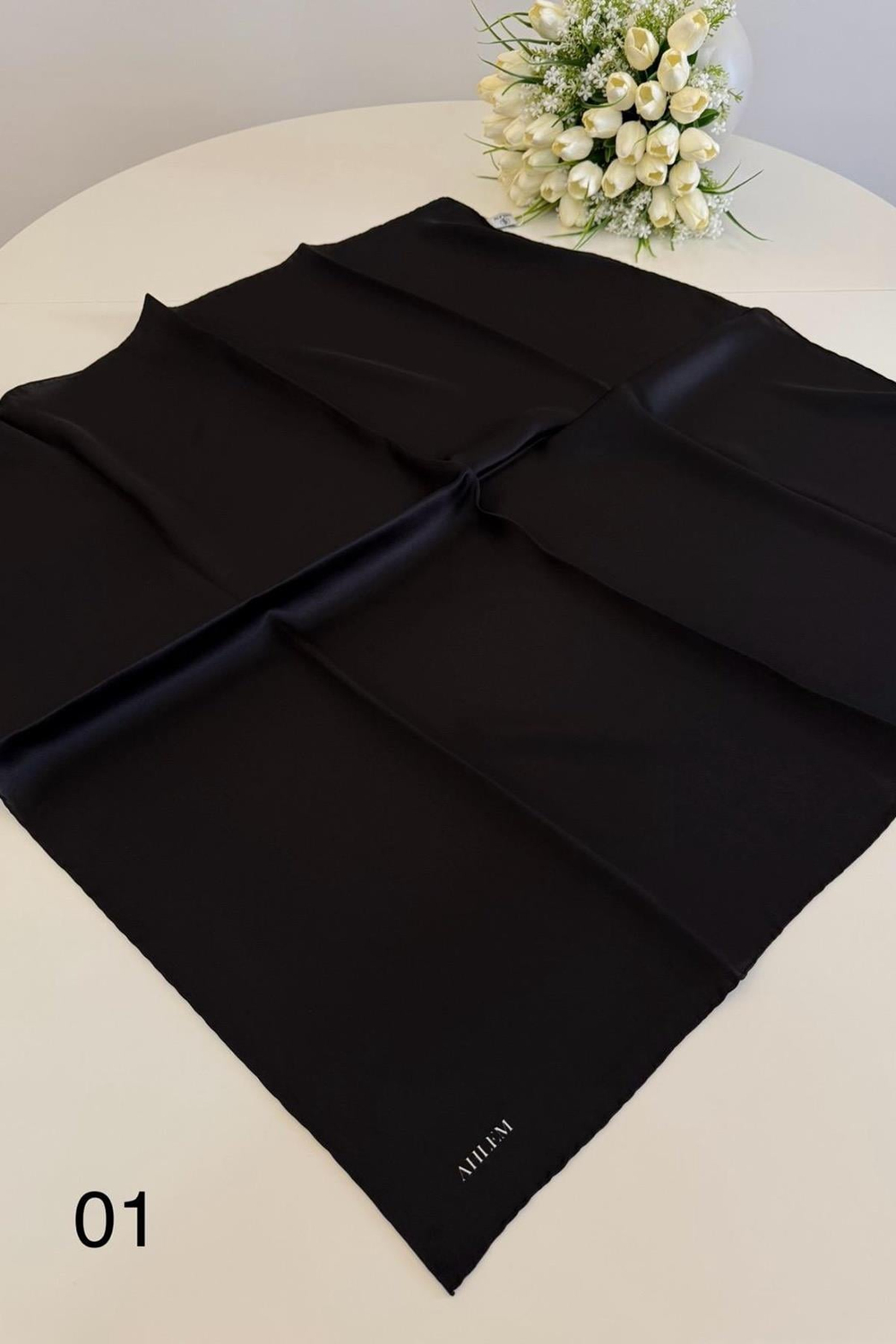 01 CODE BLACK COLOR AHLEM PURE SILK SCARF