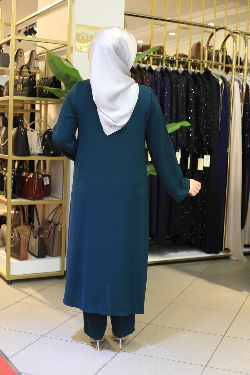 1236 KOD SAWOROSKİ TAŞLI ÜÇLÜ PANTOLONLU TAKIM