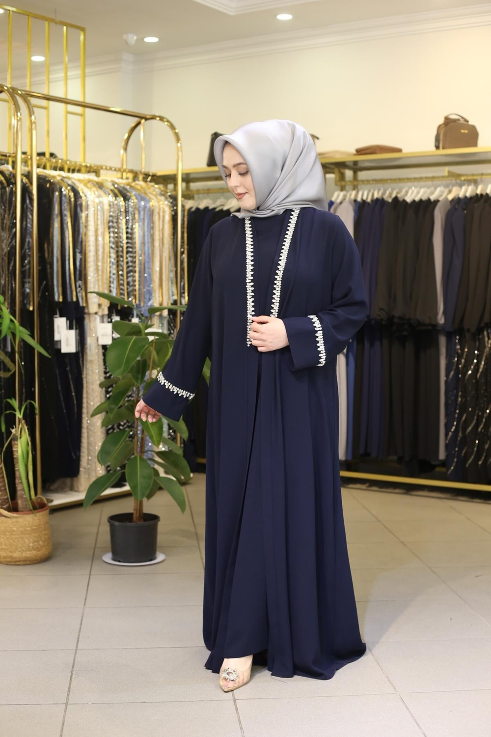 KOLLARI KRİSTAL TAŞLI ABAYA TAKIM 2003 KOD