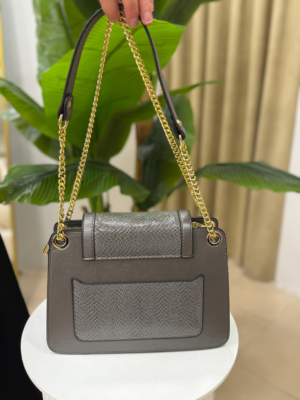 2060 CODE AHLEM FEMME SAC À MAIN EN CUIR DÉTAILLÉ