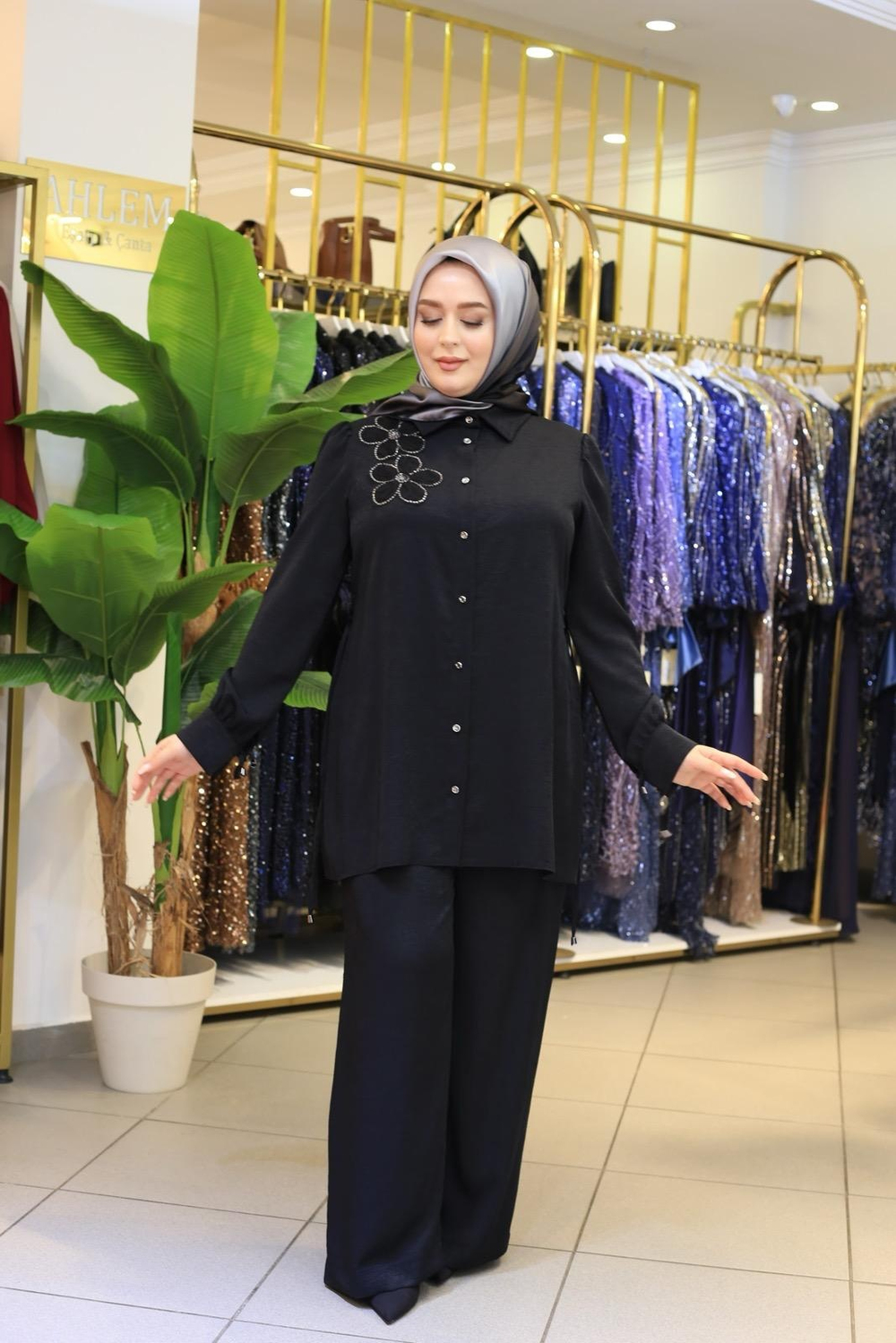 2602 CODE FLORAL DETAILED PANTS SUIT