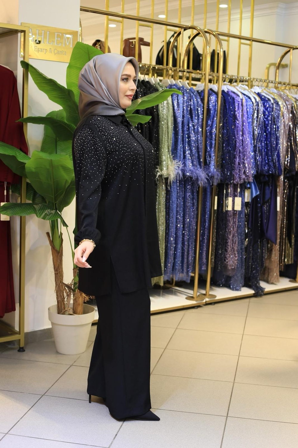 2623 KOD IŞILTILI PANTOLONLU TAKIM