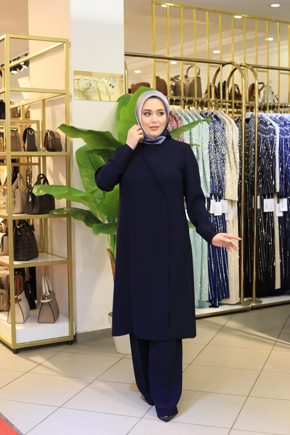 3570 KOD DÜĞME DETAYLI PANTOLONLU TAKIM