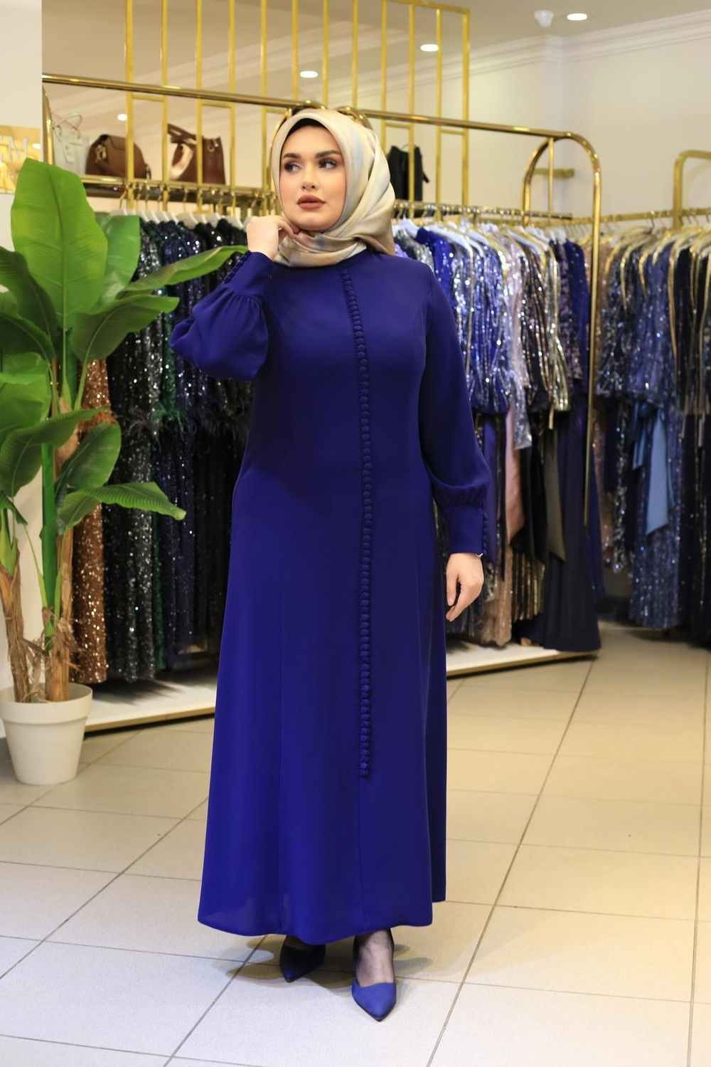 DÜĞME DETAYLI KREP ELBİSE 3572 KOD