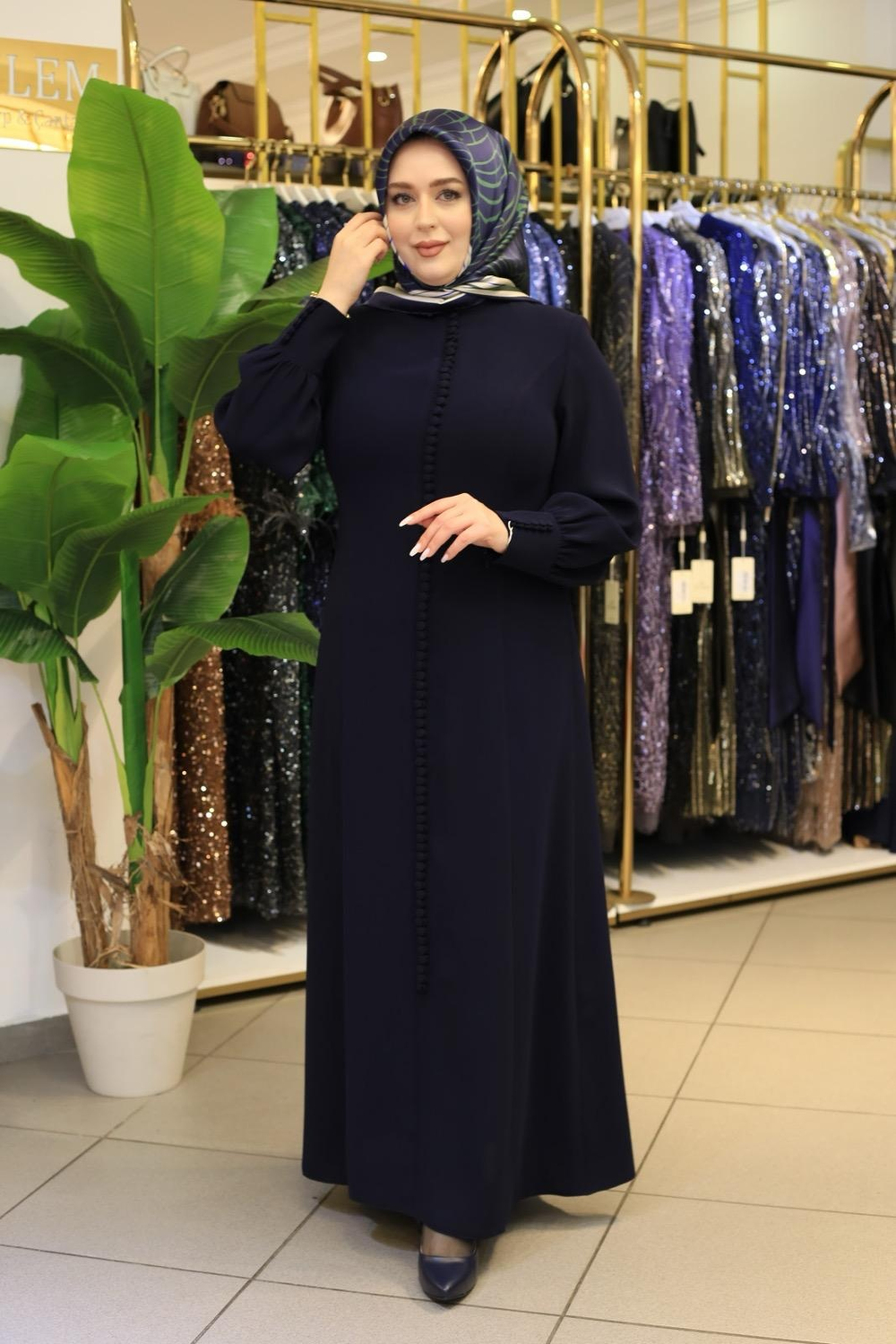 DÜĞME DETAYLI KREP ELBİSE 3572 KOD