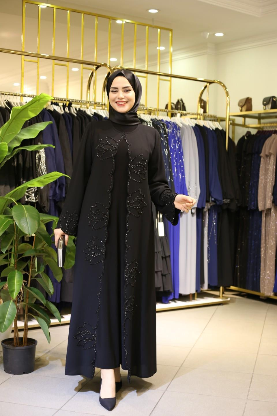 453 بدلة عباية بنقشة اللوتس كود 453