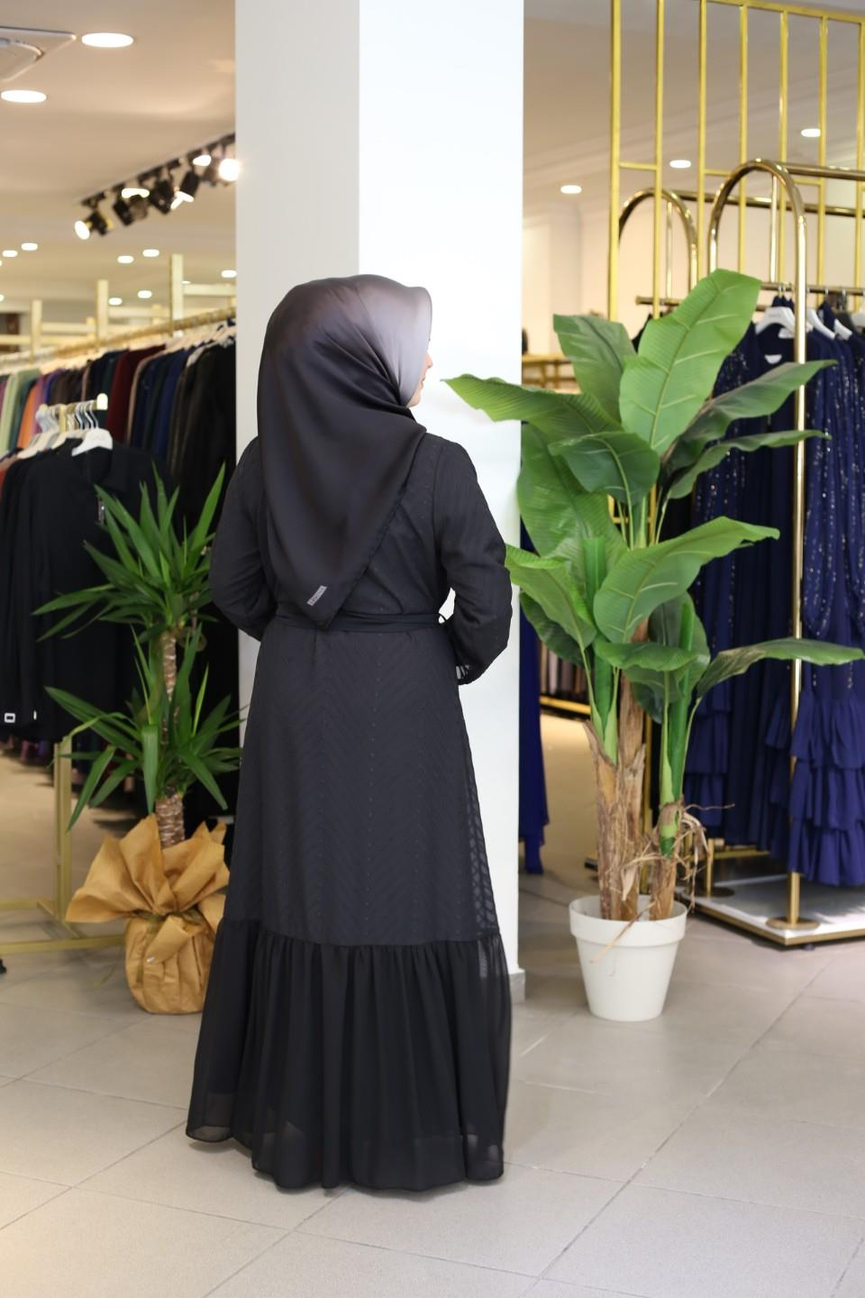 5109 بدلة عباية بحزام من التول كود 5109