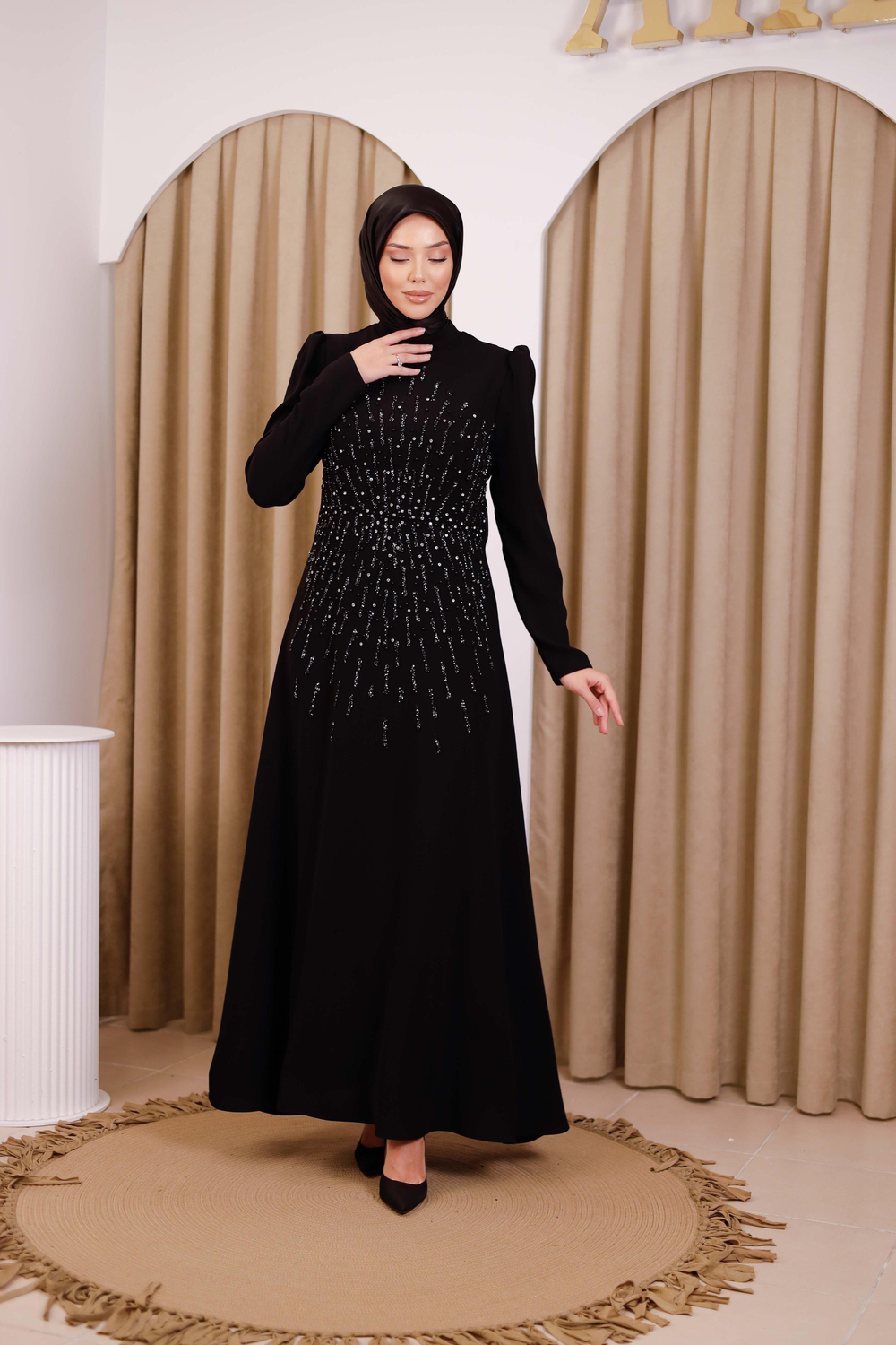 5110 KOD ZARİF ELBİSE