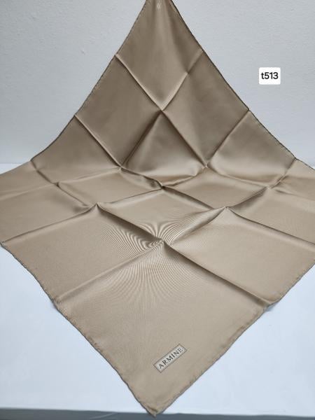 513 CODE FOULARD ARMINE EN SOIE PURE DE COULEUR UNIE