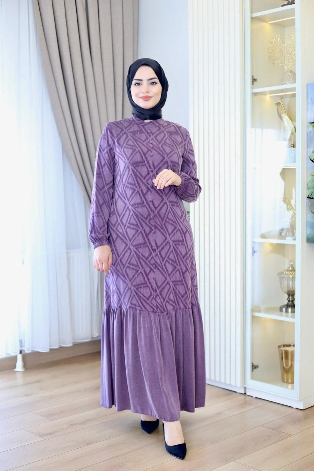 5187 CODE SELBSTGEMUSTERTES CUP-KLEID
