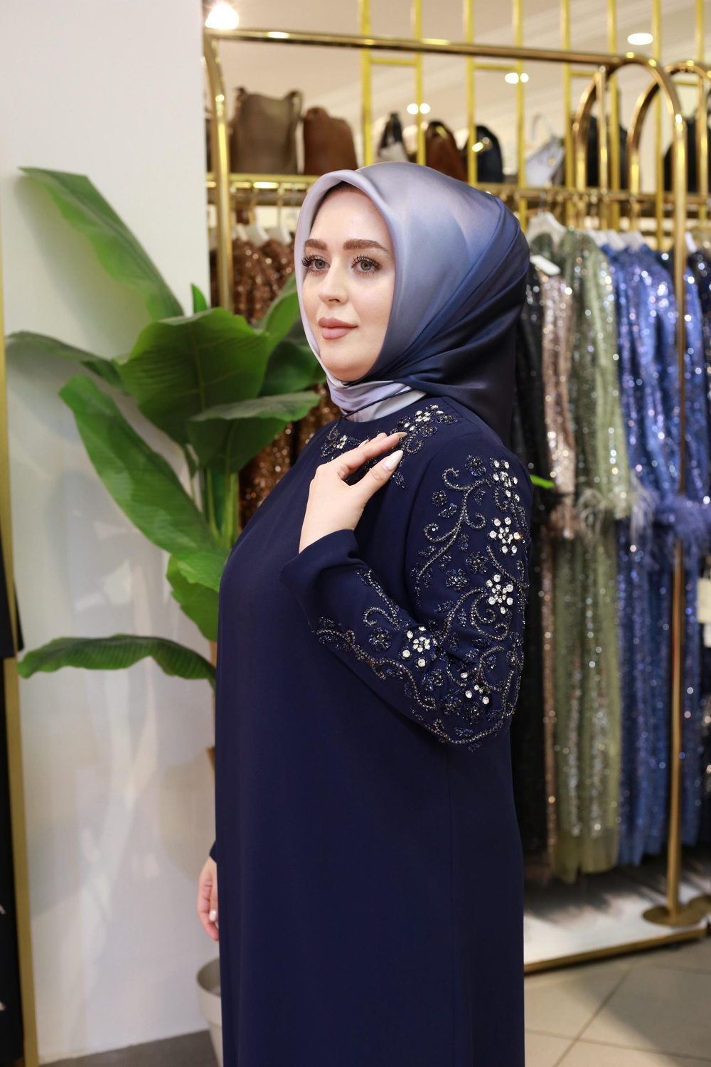 5199 CODE FLOWER EMBROIDERED STONY DRESS