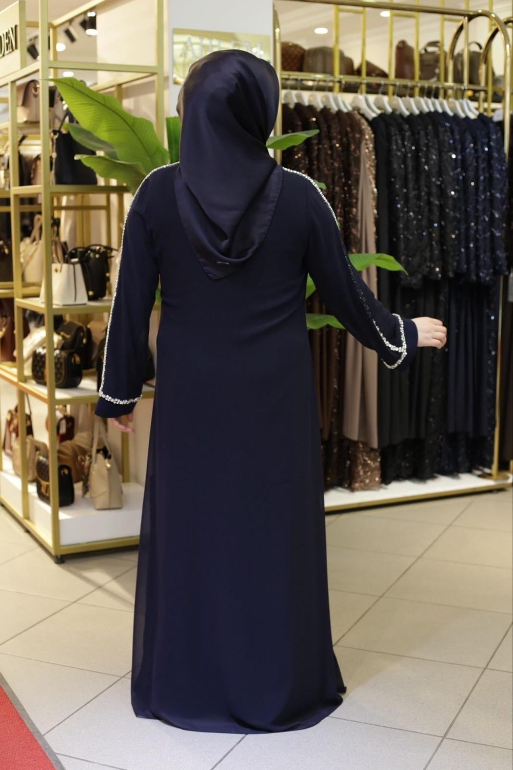 5211 KOD YAKA KOL TAŞLI ABAYA TAKIM