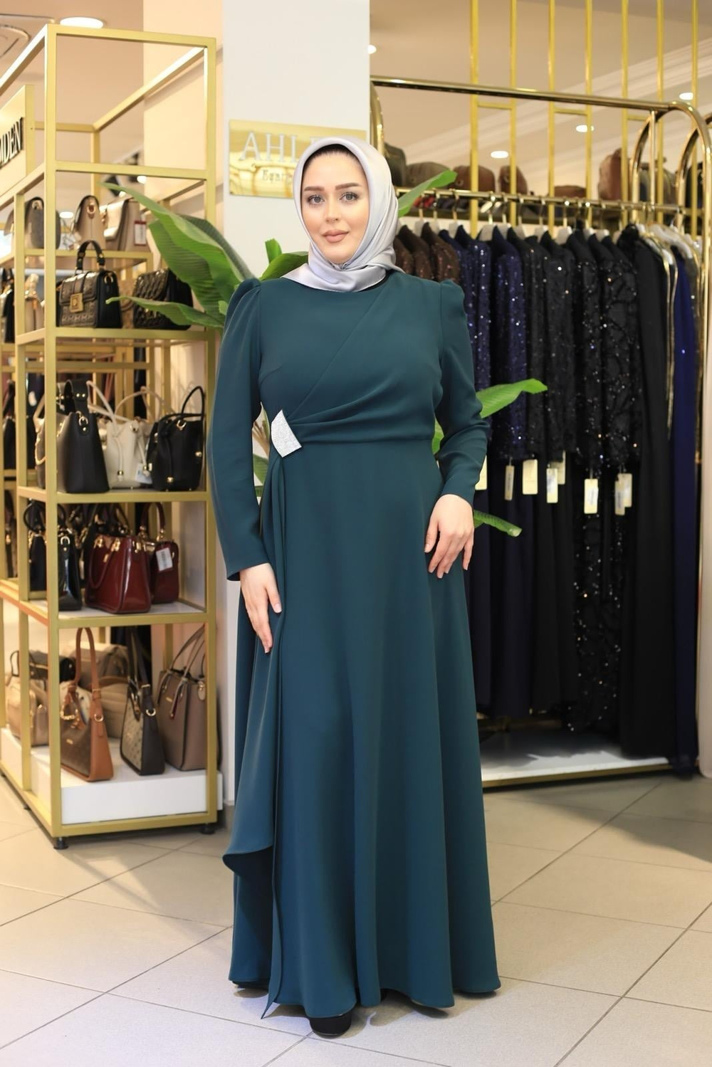 5701 KOD ÖNÜ DRAPELİ ELBİSE