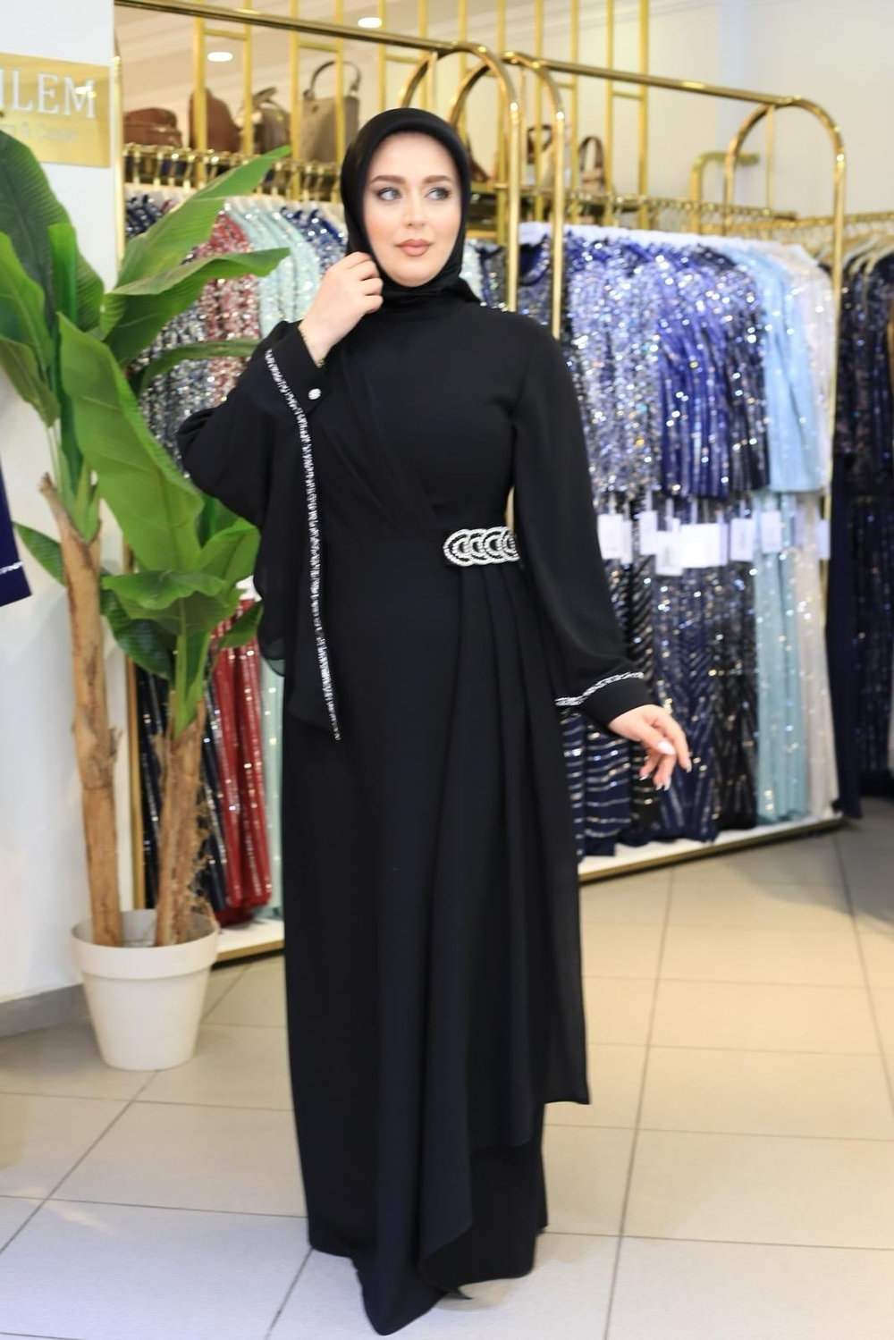 KOLLARI ŞİFON DETAYLI DRAPE ELBİSE 6114 KOD