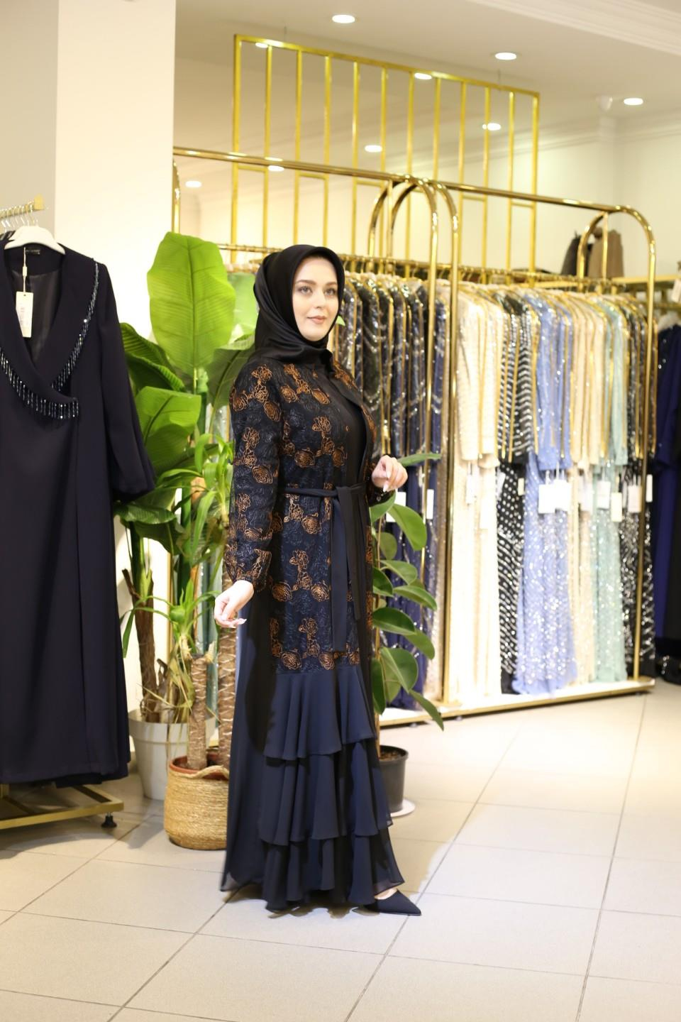 7093 CODE ORANGE ROSE ABAYA ANZUG