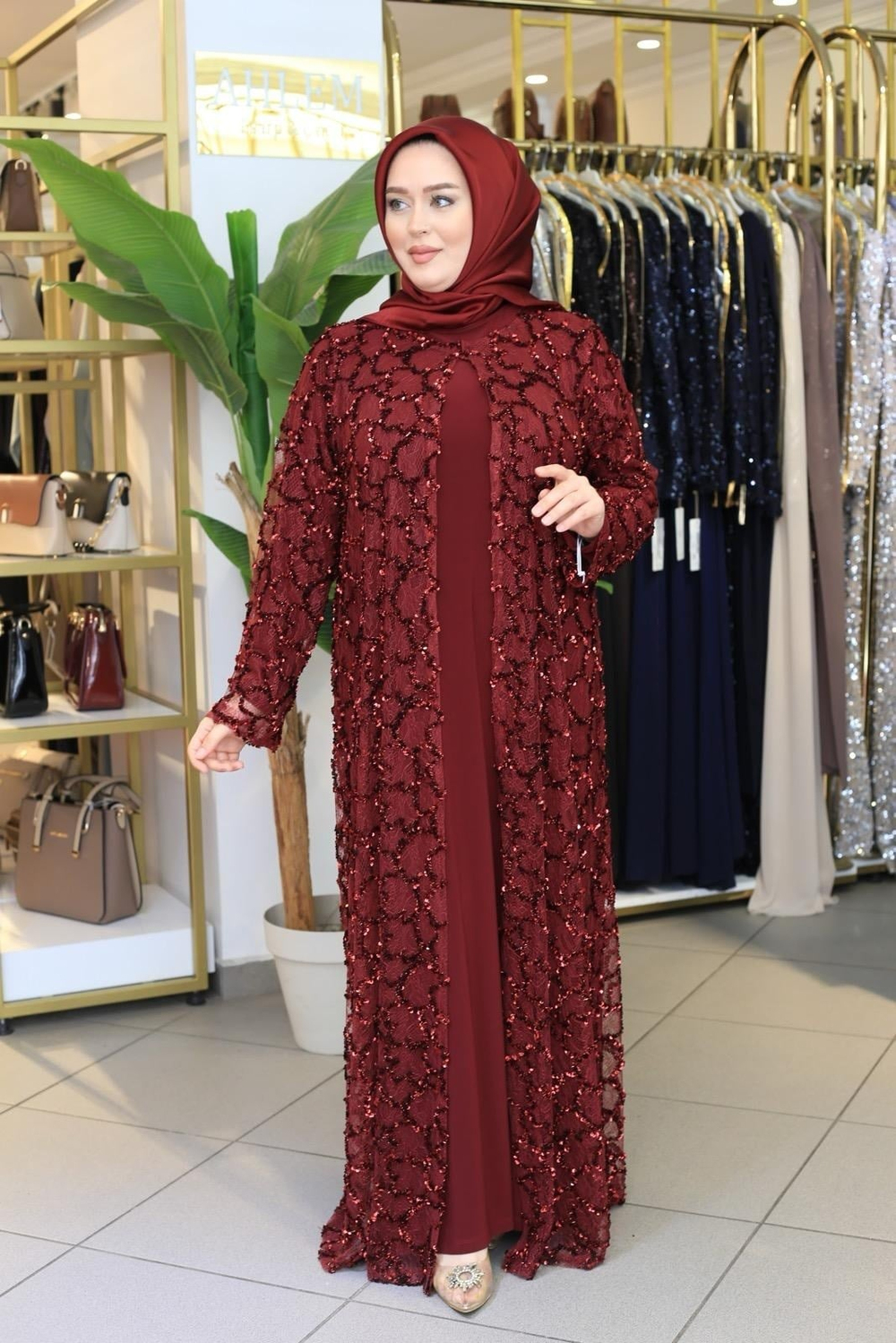 BEY701 KOD TAŞLI ABAYA TAKIM