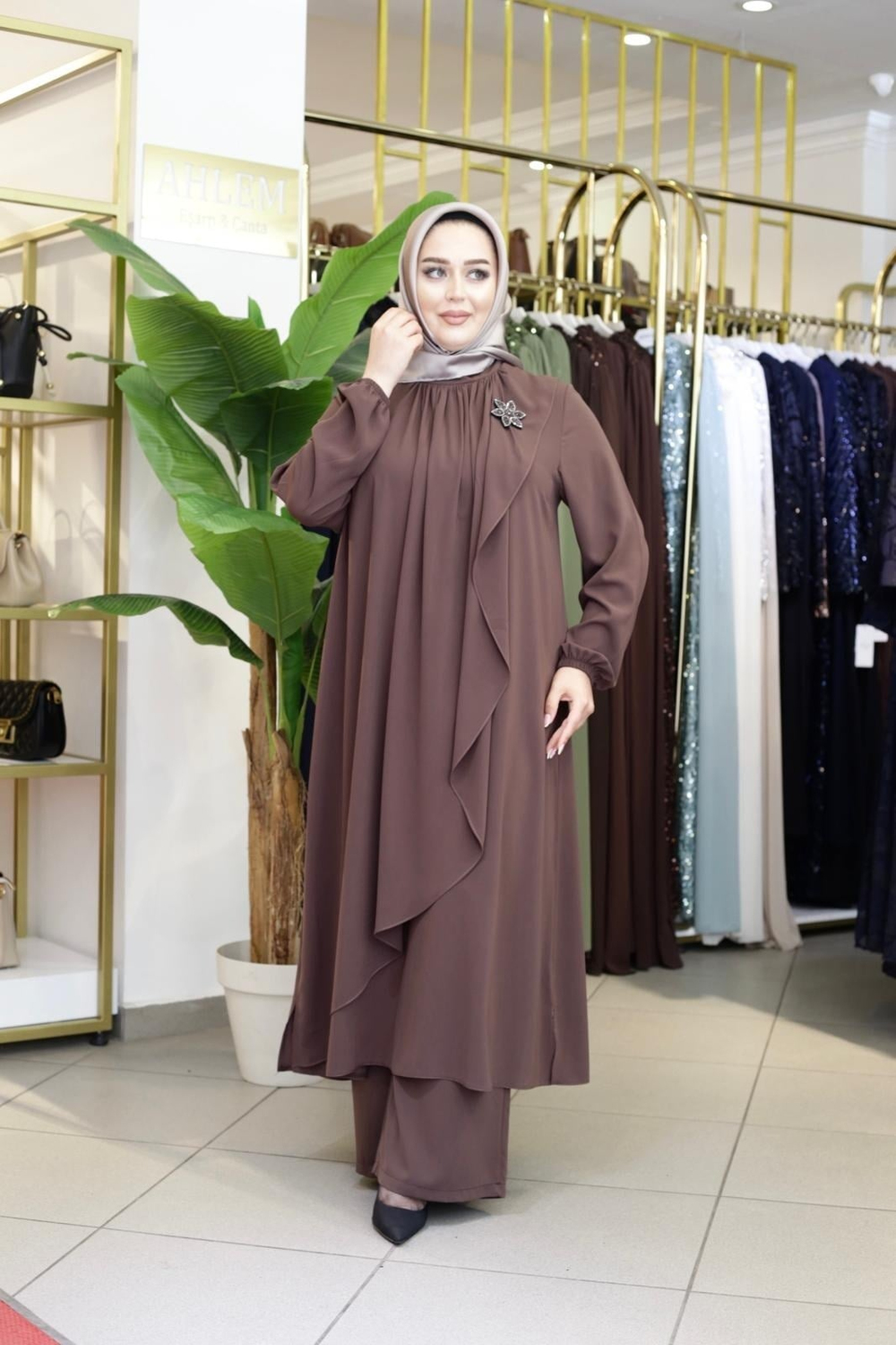 BRONŞLU PANTOLONLU TAKIM 5213 KOD