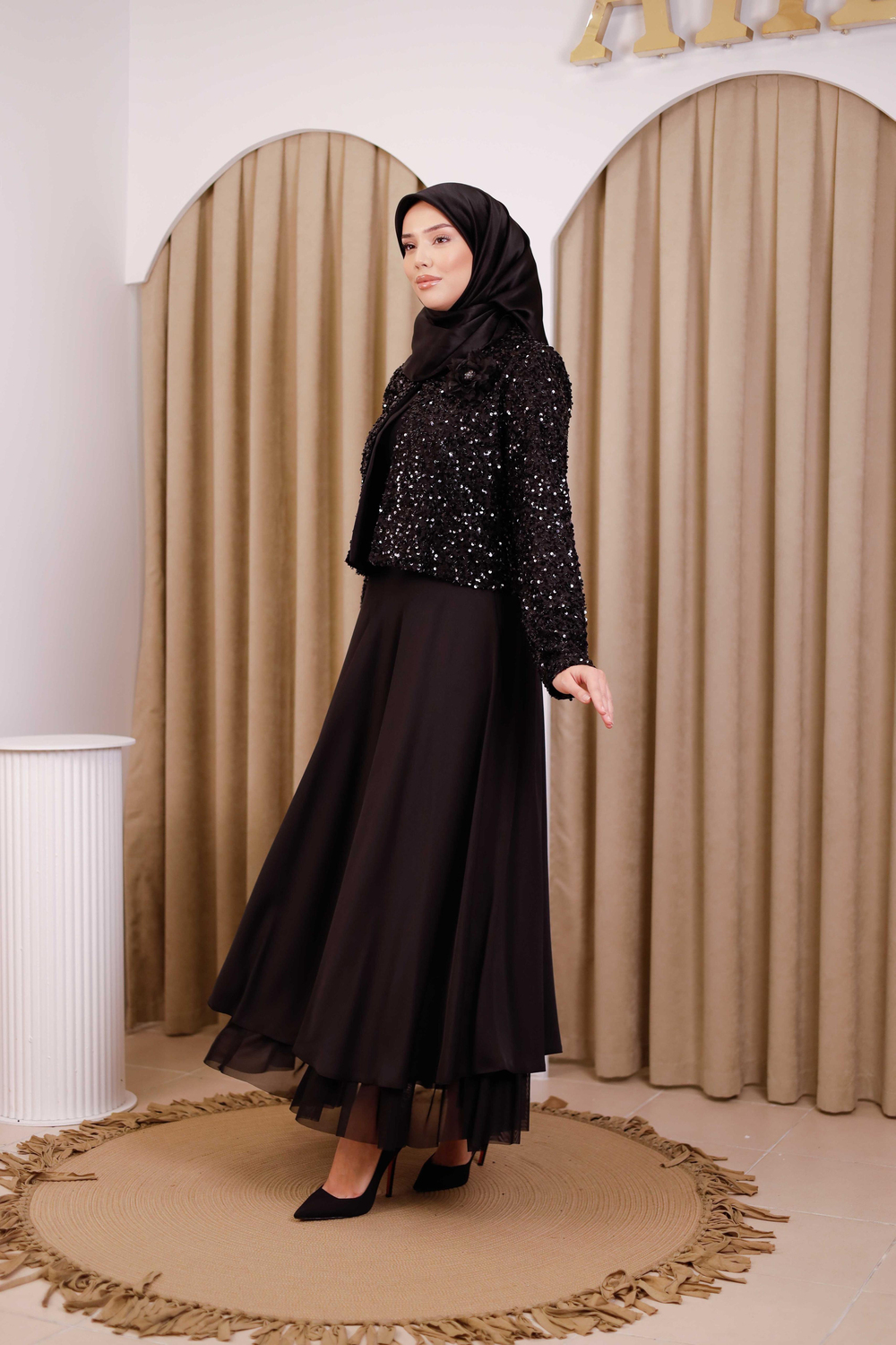 CNR5128 SEQUINED SKIRT SUIT