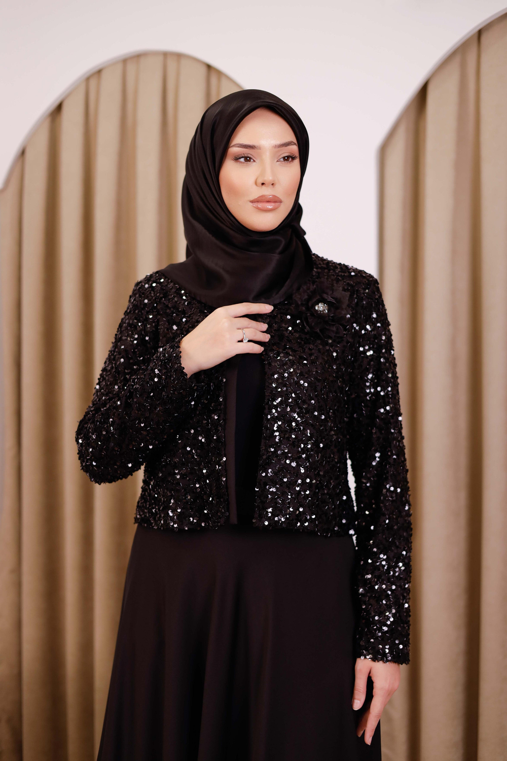 CNR5128 SEQUINED SKIRT SUIT