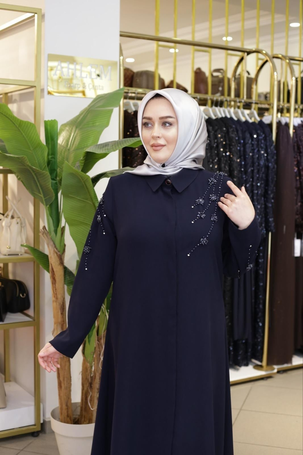 EL İŞLEMELİ TAŞLI TUNİK 7126