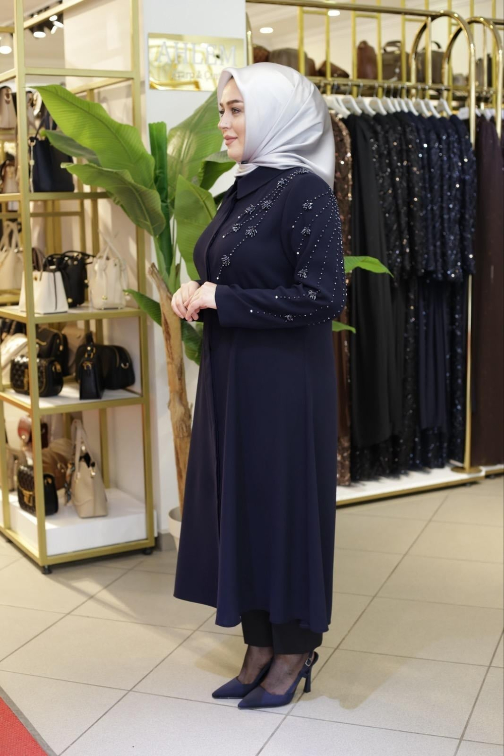 EL İŞLEMELİ TAŞLI TUNİK 7126
