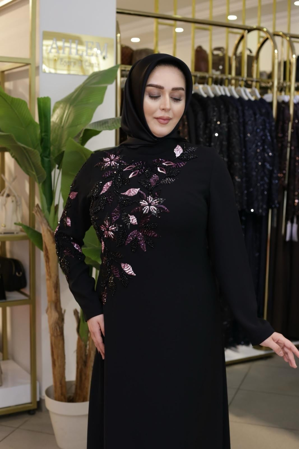 NAKIŞ PULLU ELBİSE 5247 KOD