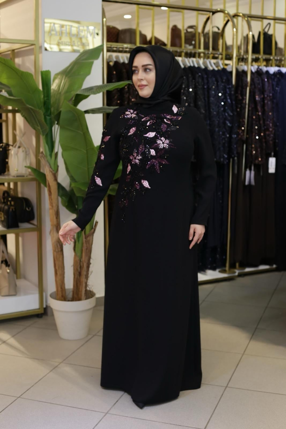 NAKIŞ PULLU ELBİSE 5247 KOD