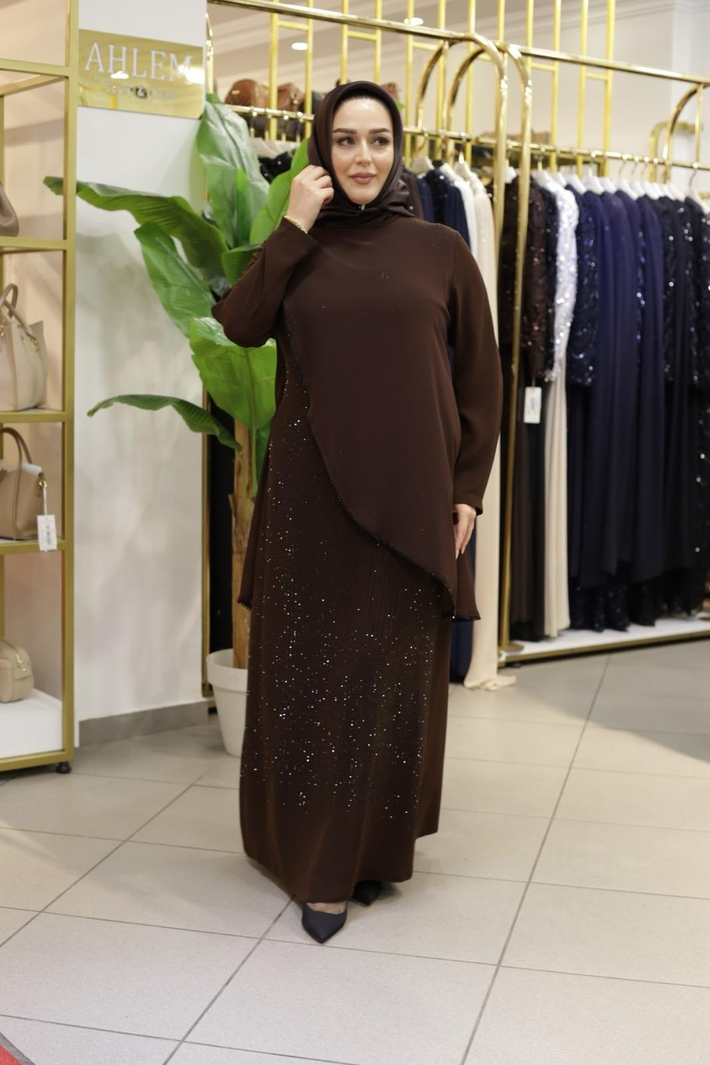 ÖNÜ TAŞLI ŞİFON ELBİSE 2660 KOD