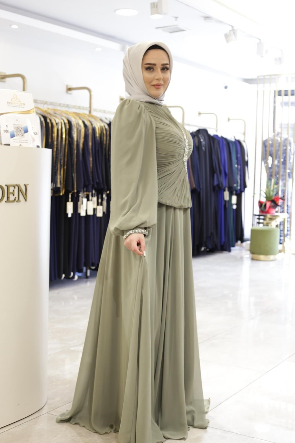 TAŞ DETAYLI DRAPELİ ABİYE ELBİSE 0068 KOD