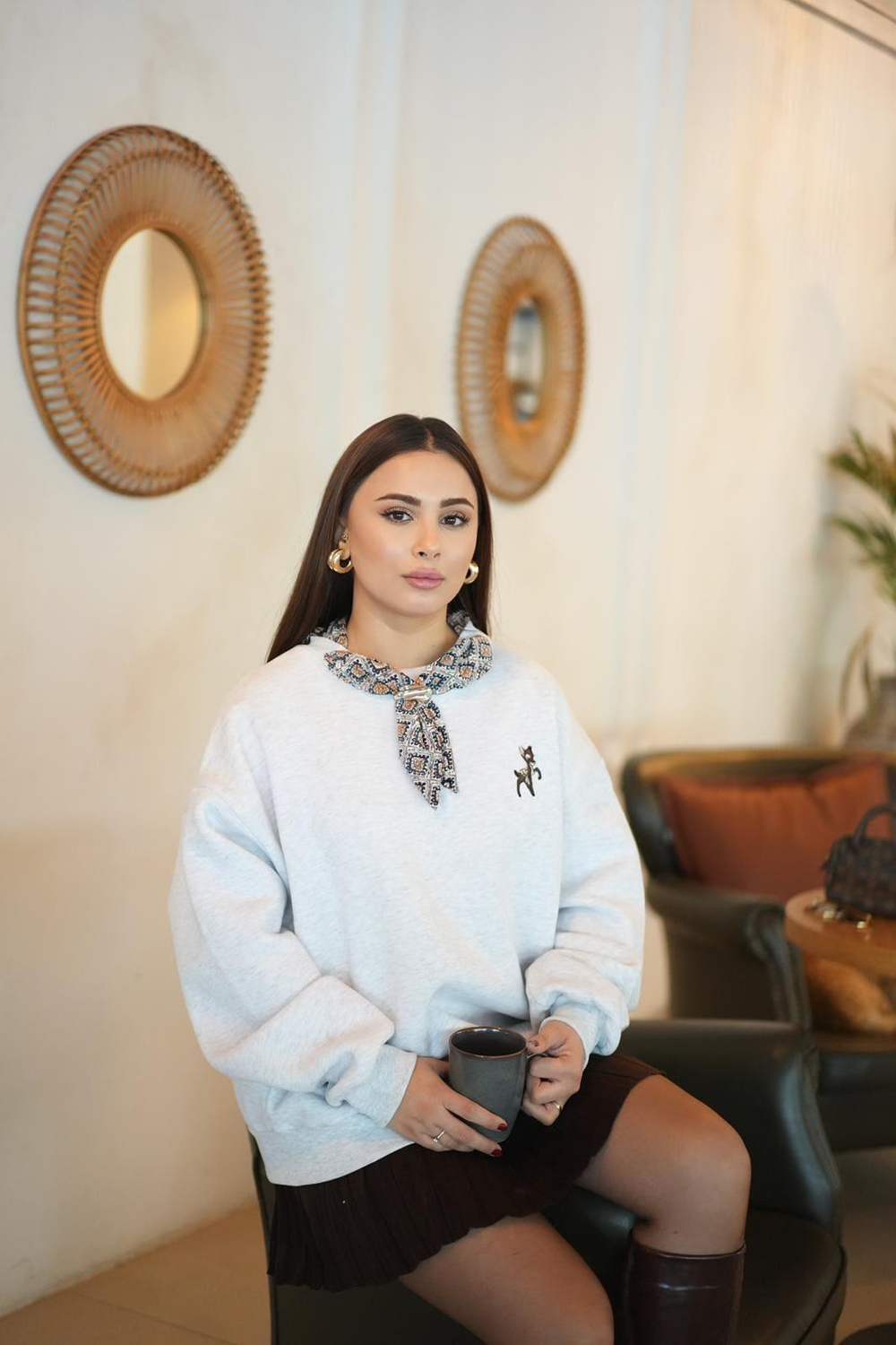 Fular Detaylı Oversize Sweatshirt
