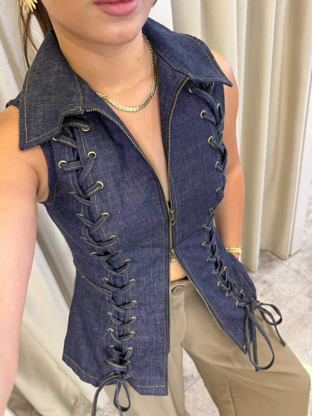 Helen Kuşgözü Detaylı Fermuarlı Denim Yelek