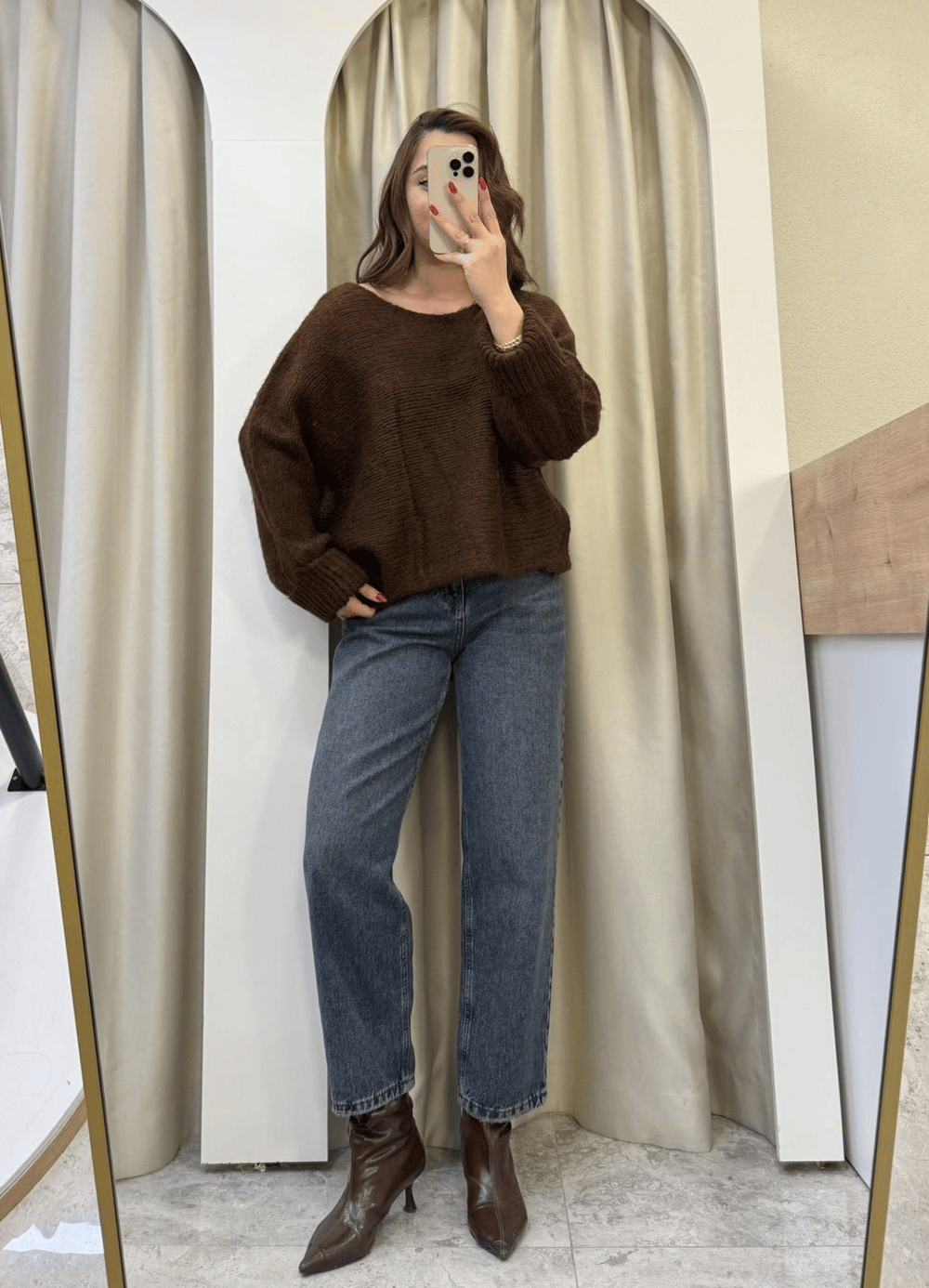 Niss Kahve Kayık Yaka Oversize Kazak