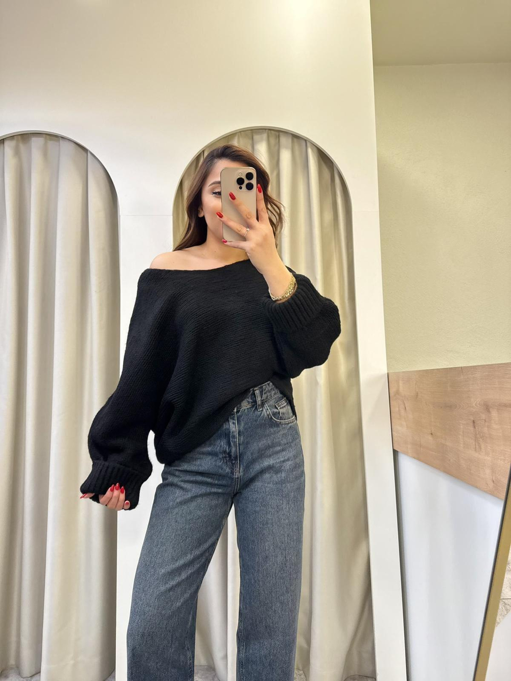 Niss Siyah Kayık Yaka Oversize Kazak