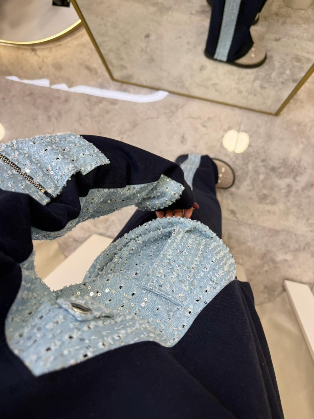 Parlak Denim Detaylı Eşofman Takımı