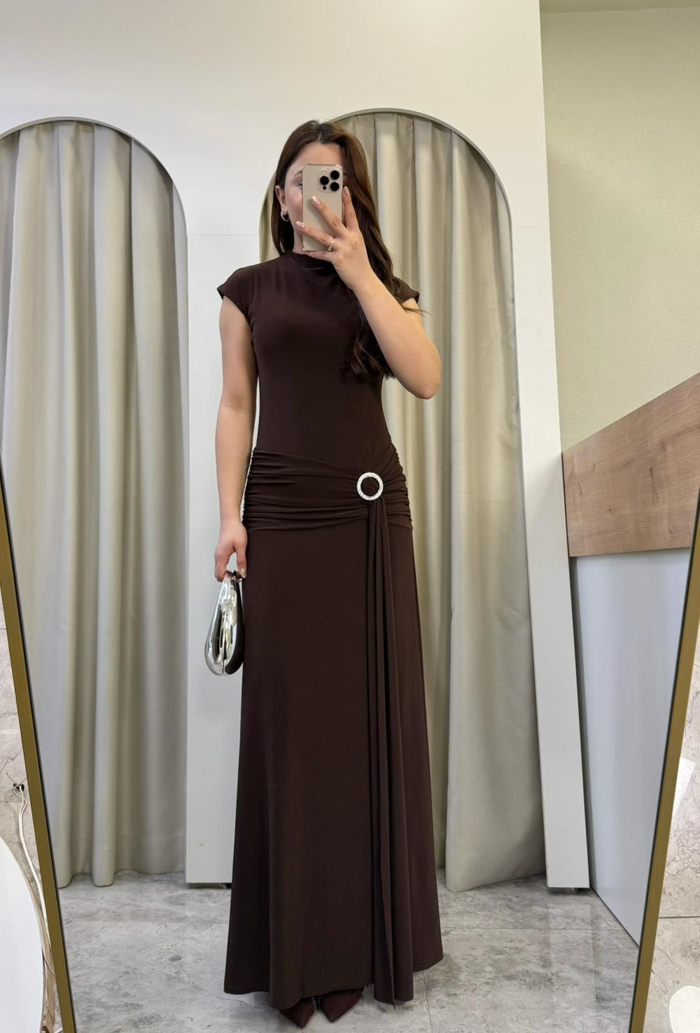 Rovia Gümüş Tokalı Kahve Elbise