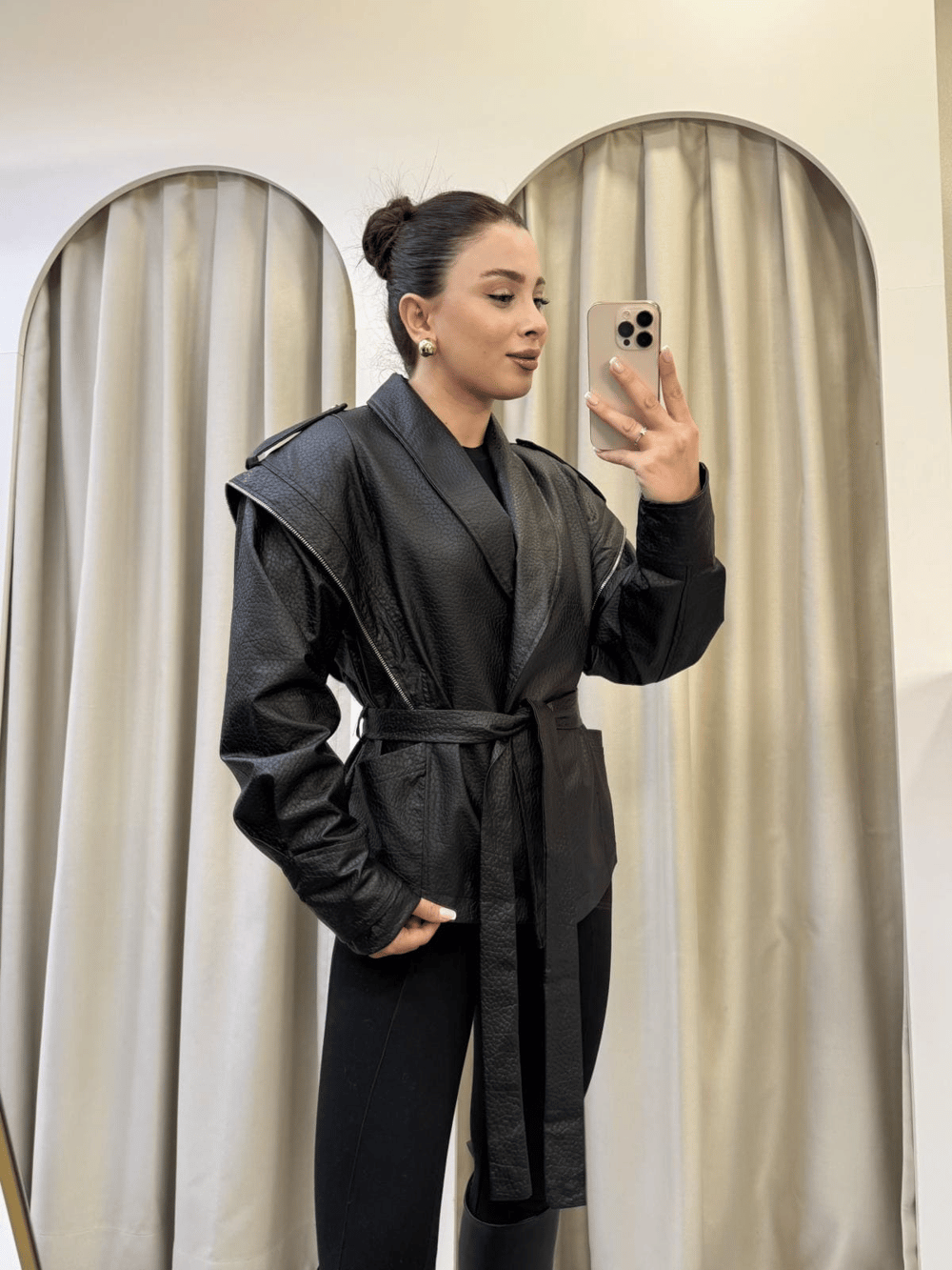 Sophie Siyah Kuşaklı Deri Ceket