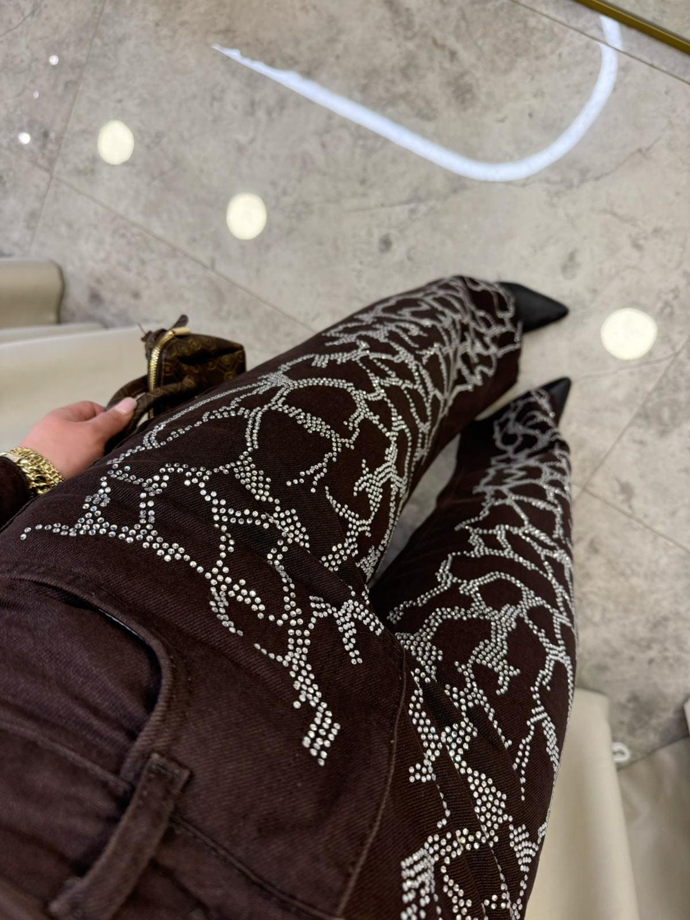 Strip Kahve Yüksek Bel Taşlı Jean