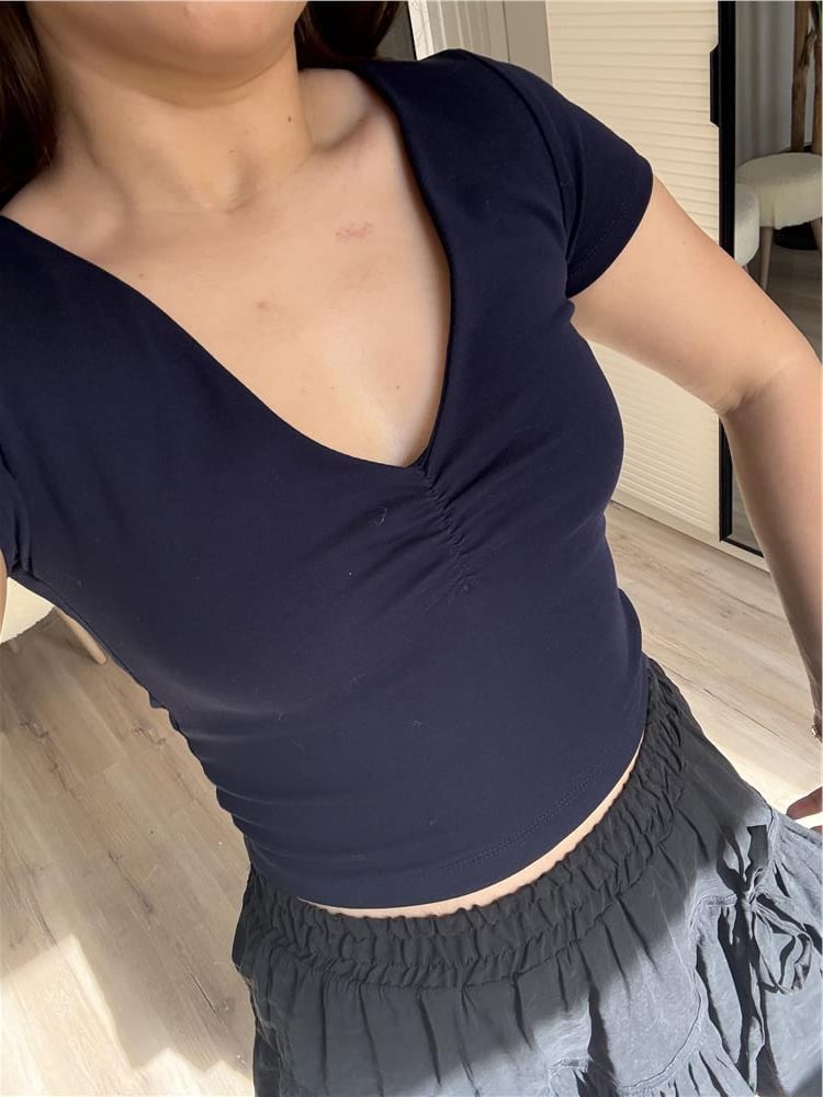 V yaka crop bluz -LACİVERT