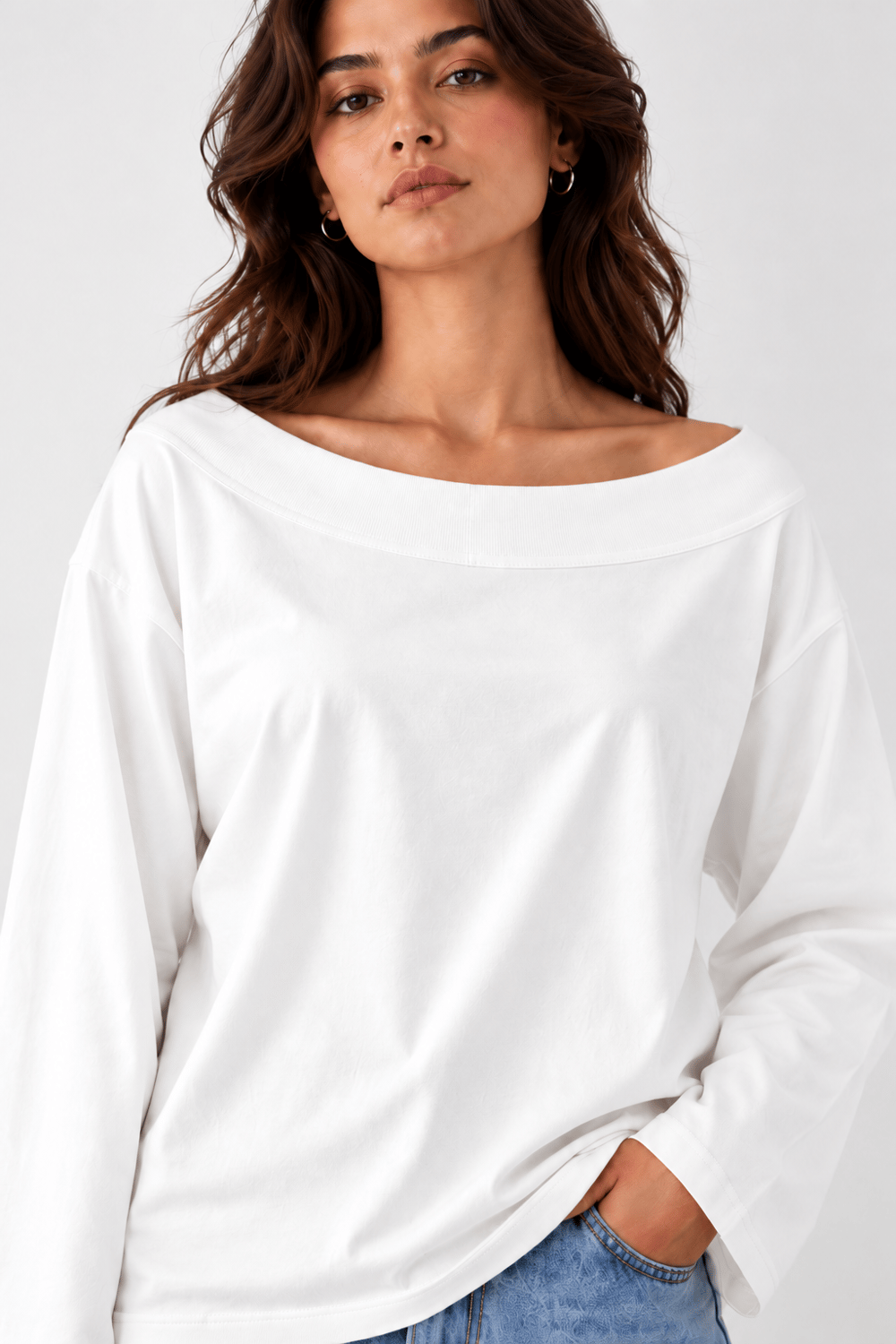 beyaz kayık yaka standart tshirt