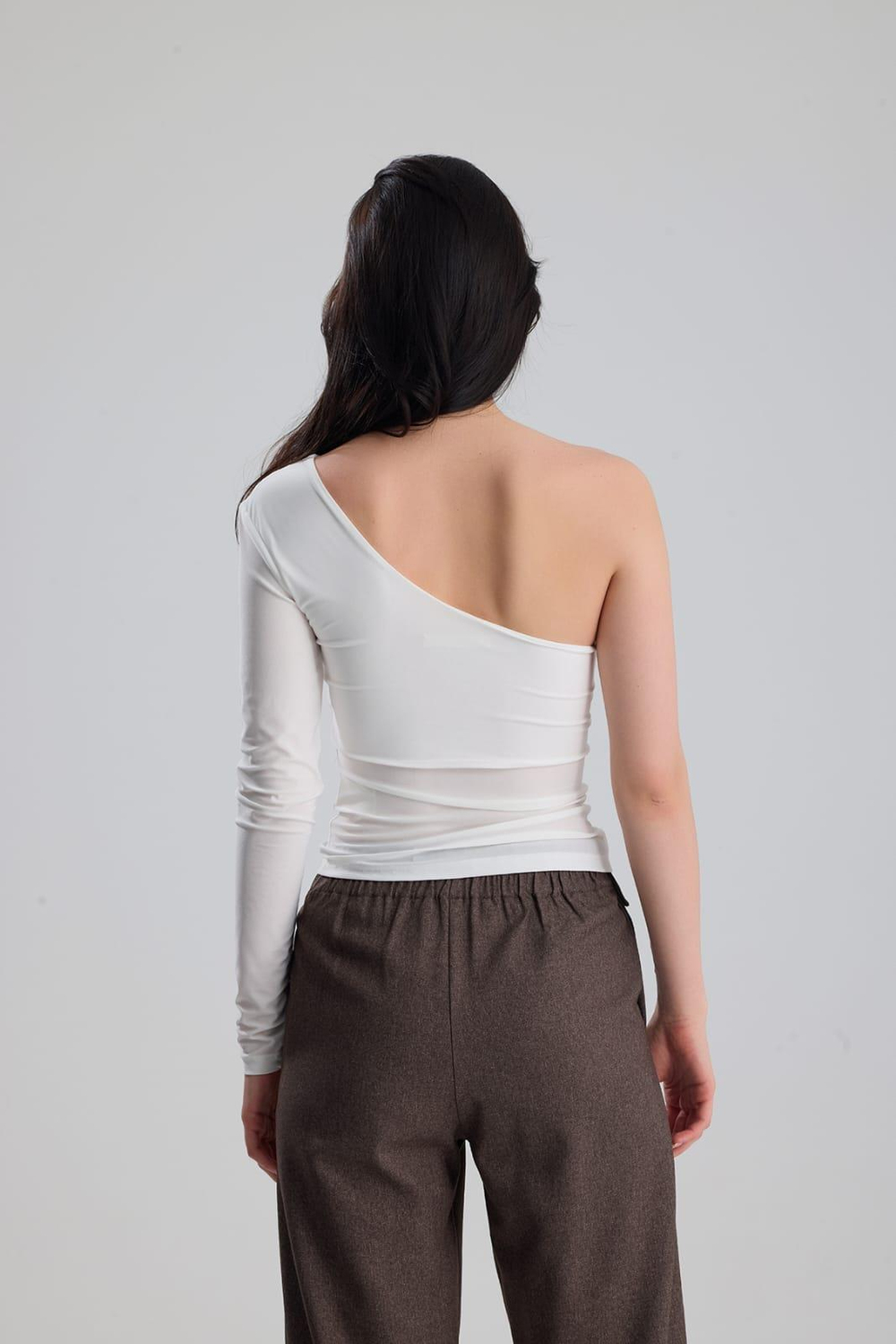 VALETTA Tek Kol Zincir Detaylı Ekru Kadın Body