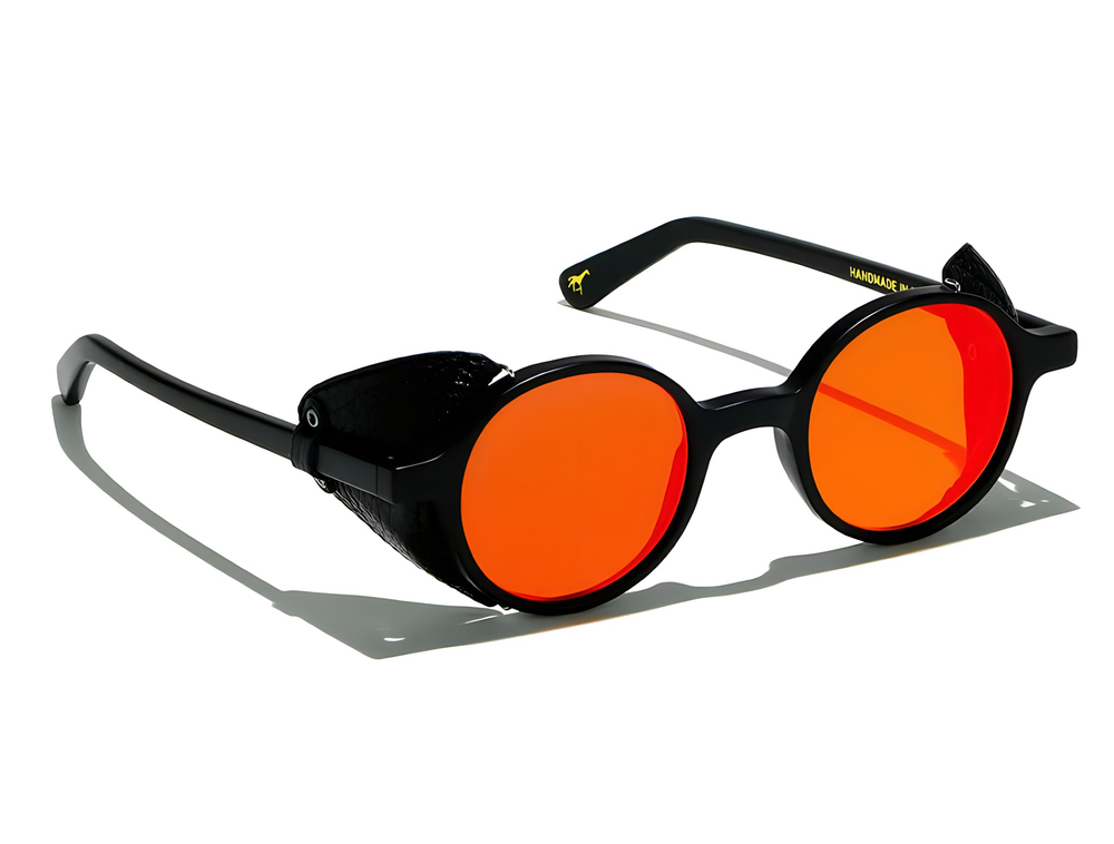 L.G.R Reunion Flap Black Matt 22/Flat Red Mirror 5354 48-23