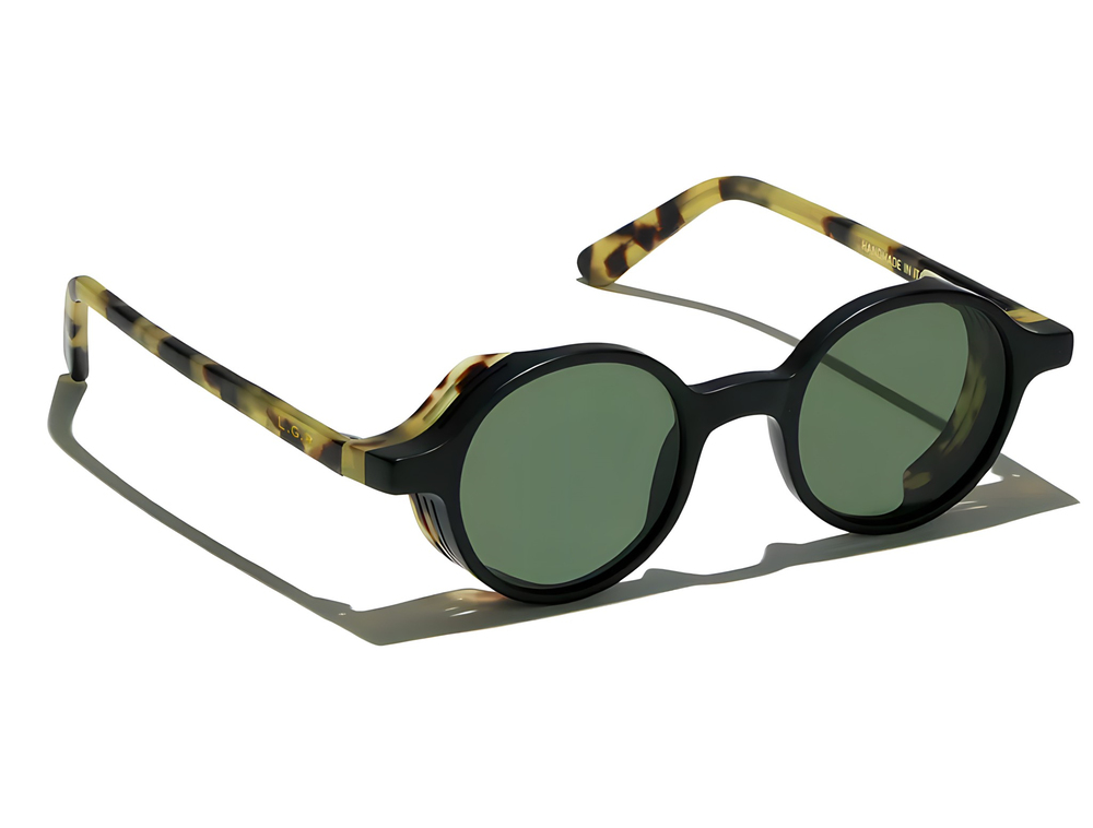 L.G.R L.G.R Reunion Explorer Black Matt/Hvn Tartarugato 5495 48-23