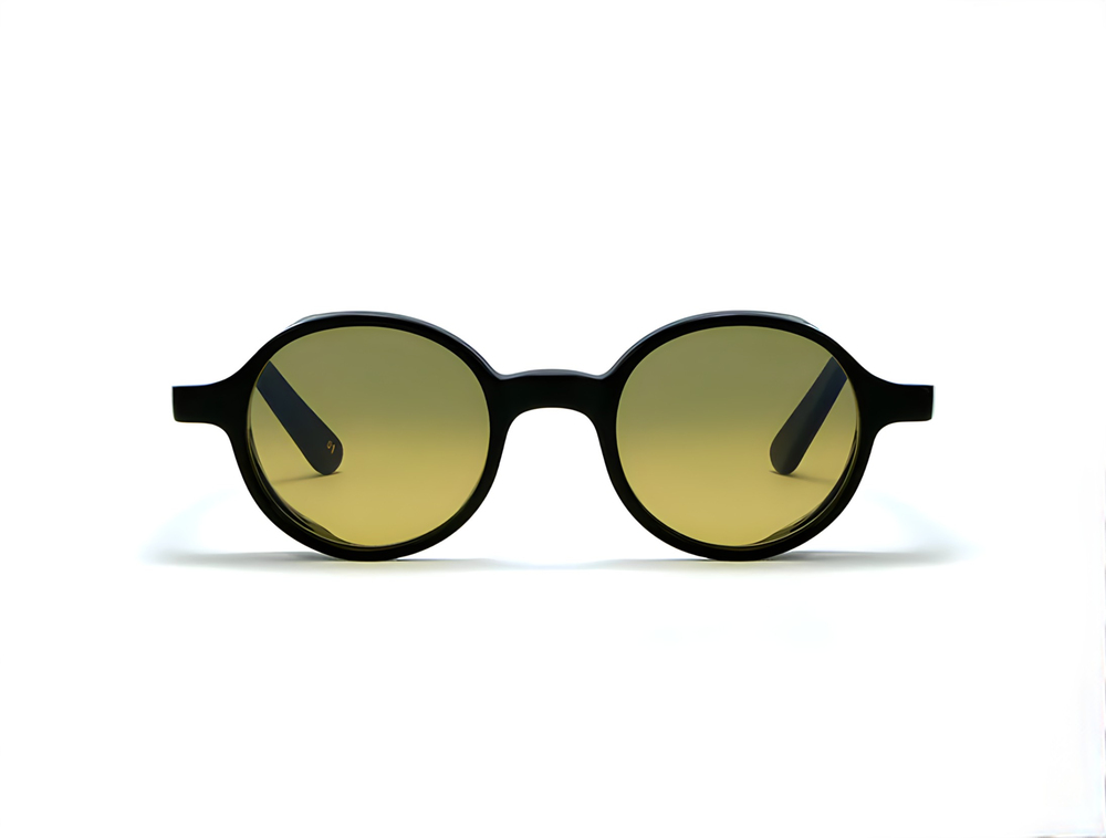 L.G.R L.G.R Reunion Explorer Black 01/Yel Photochromic 5505 48-23