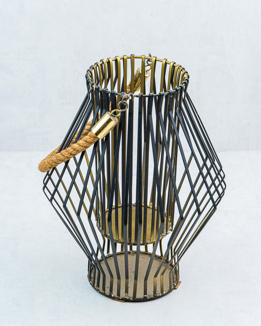 DekuvaANDRA METAL MUMLUKEVDEMA FM0009