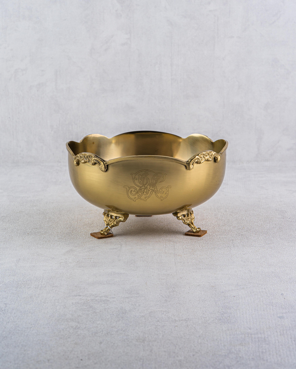 DekuvaBLACK PEARL SADE GENİŞ KÜÇÜK BOY GOLD DEKORATİF KASE 18*18*9LAMEDORE 1MG-96B