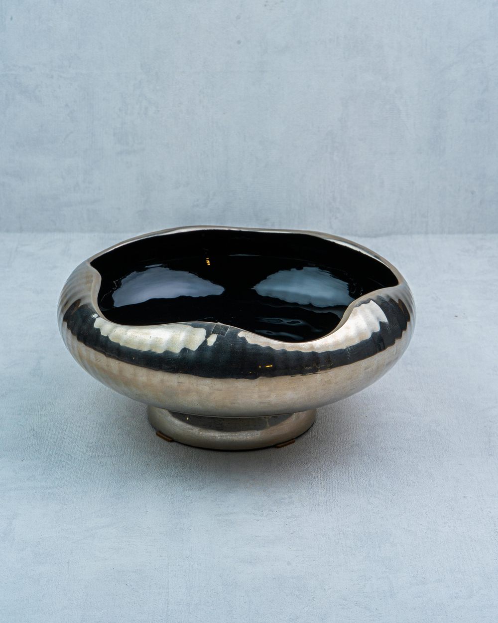 DekuvaLAMEDORE AUTUMN NICKEL BLACK LARGE FRUIT BOWL 30*30*10LAMEDORE 1AG-047LN