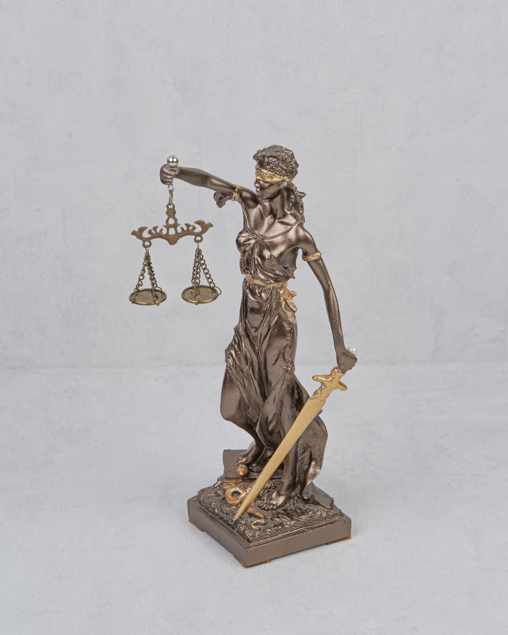DekuvaWİSE ADALET BİBLO BRONZ 8*28MONDECOR ZBL690